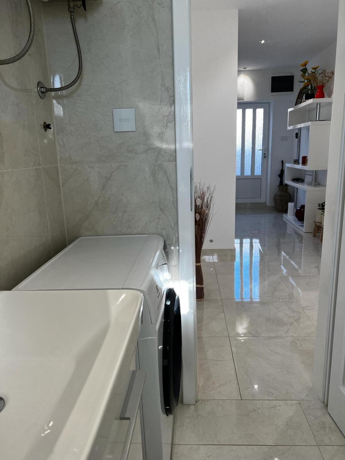 Apartment Marina Komiža 外观 照片