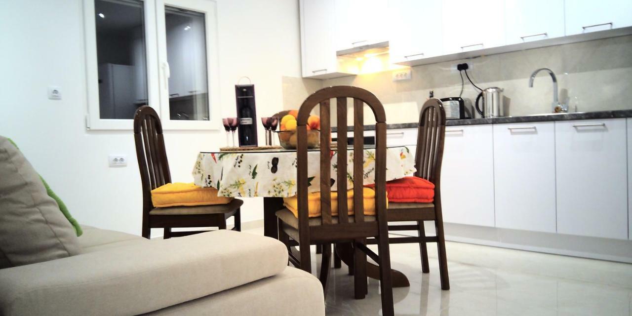 Apartment Marina Komiža 外观 照片